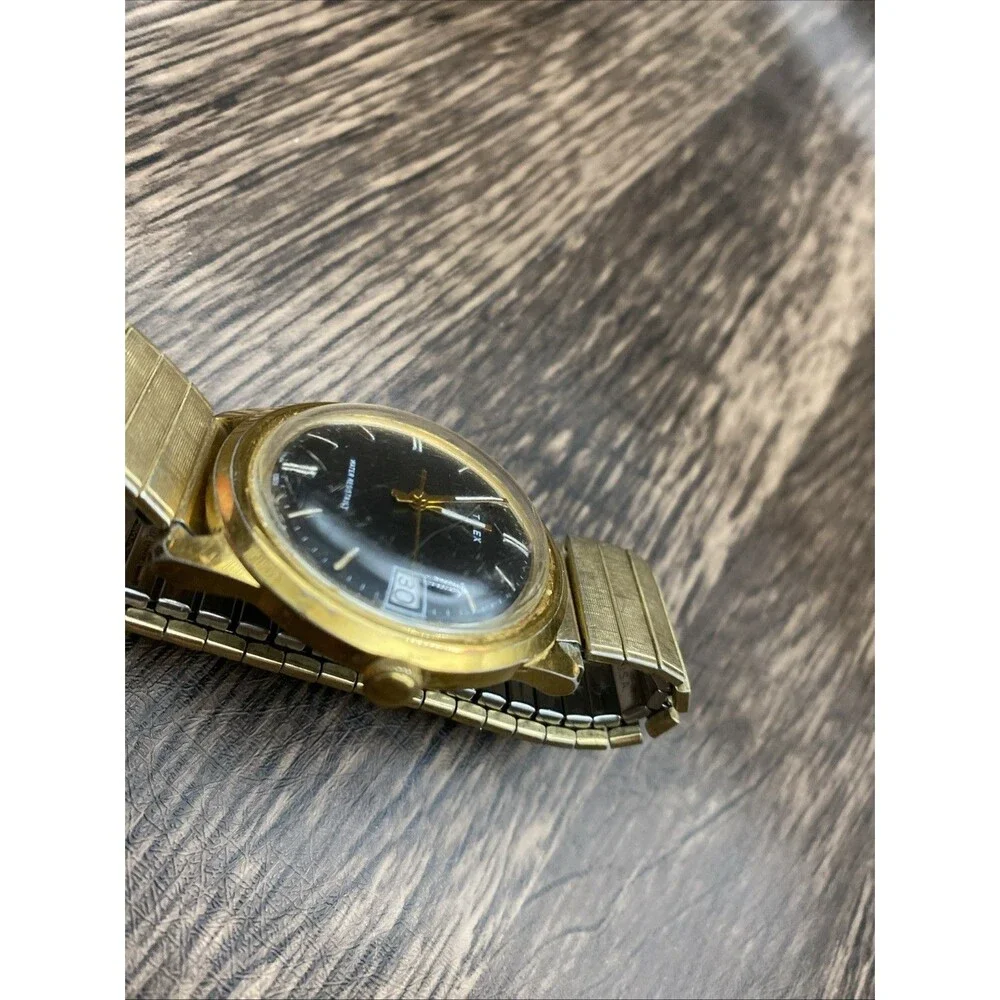 Vintage Timex Marlin Gold Mens Date Watch Mechanical Black Dial Parts and Repair